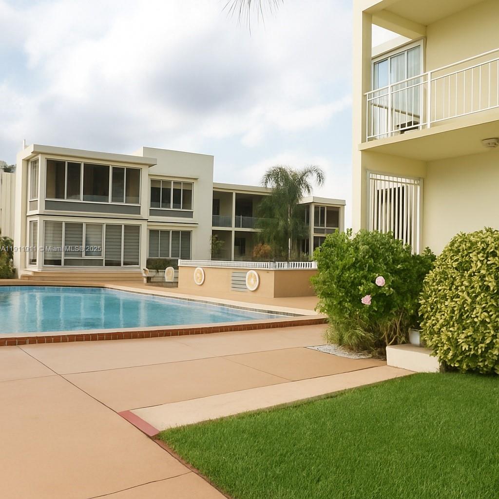 MIAMI BAYSIDE CONDO - Residential