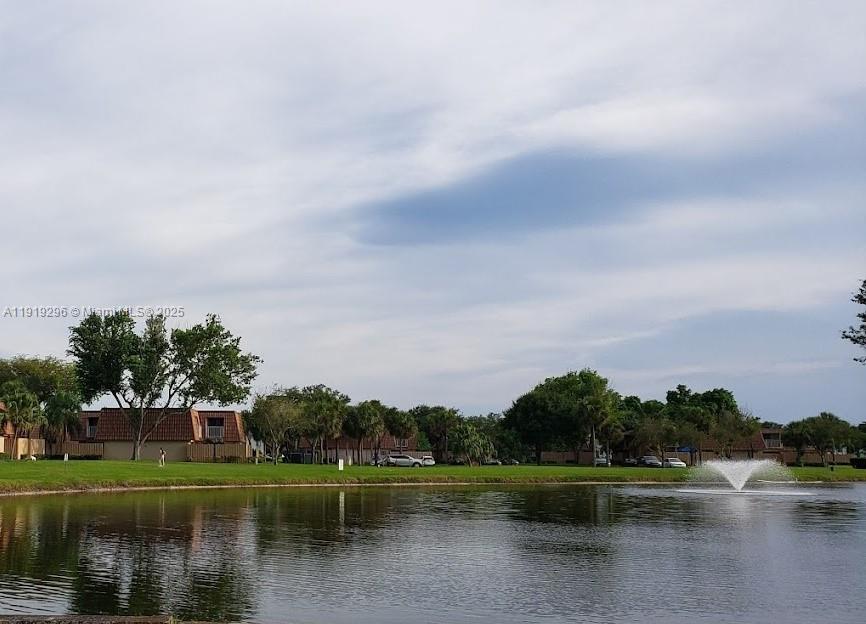 WATERSIDE - Residential