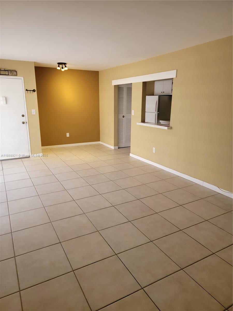 DORAL GARDENS CONDO - Residential Lease