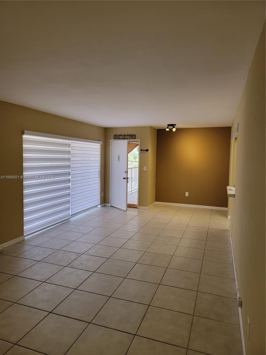 DORAL GARDENS CONDO - Residential Lease