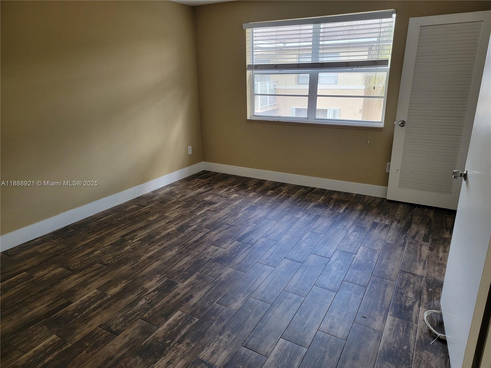 DORAL GARDENS CONDO - Residential Lease