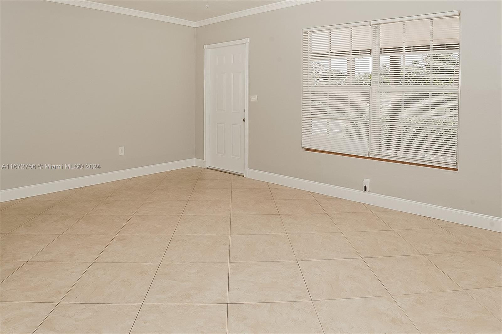 IVES ESTATES SEC 4 - Residential Lease