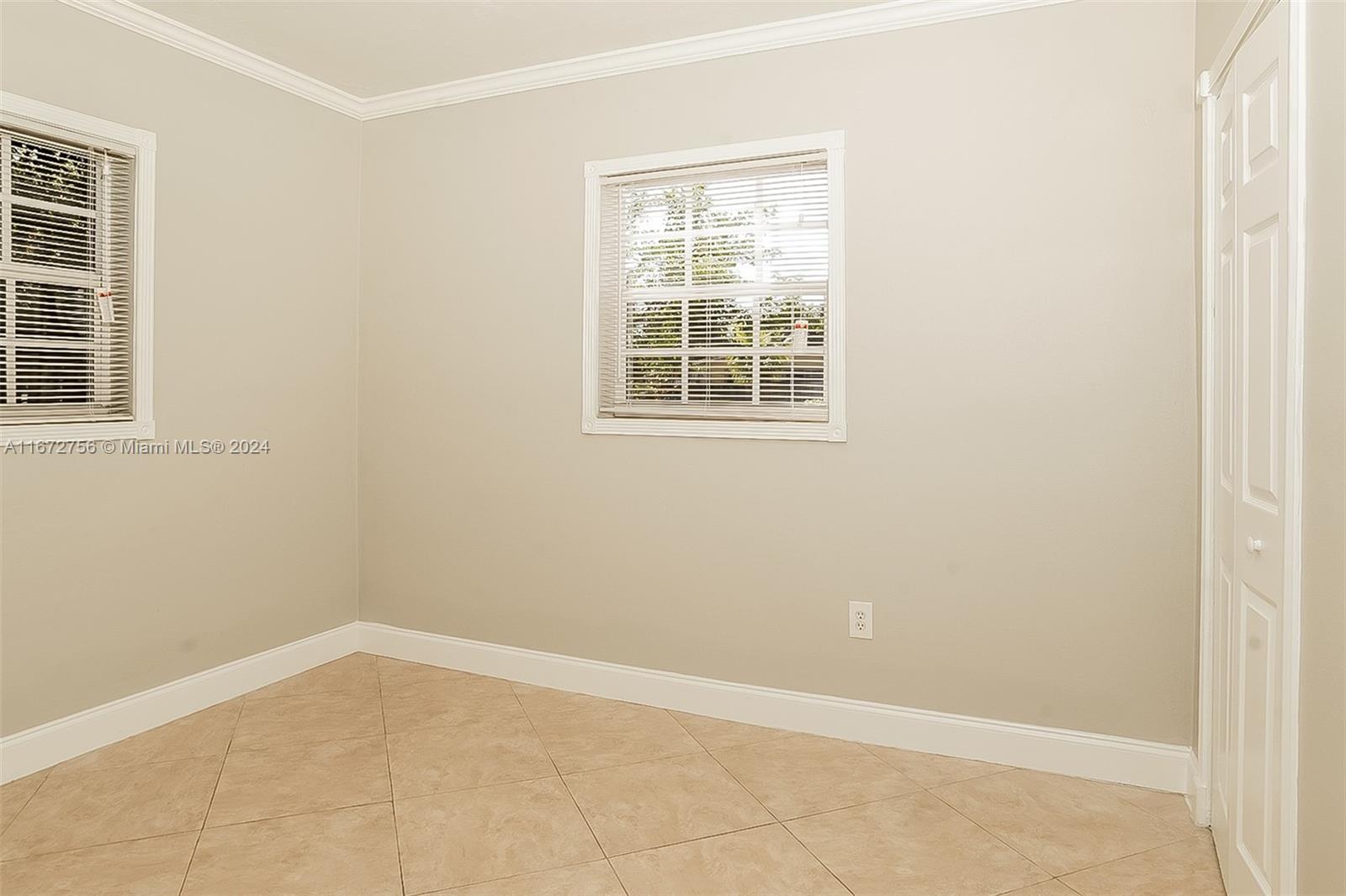 IVES ESTATES SEC 4 - Residential Lease