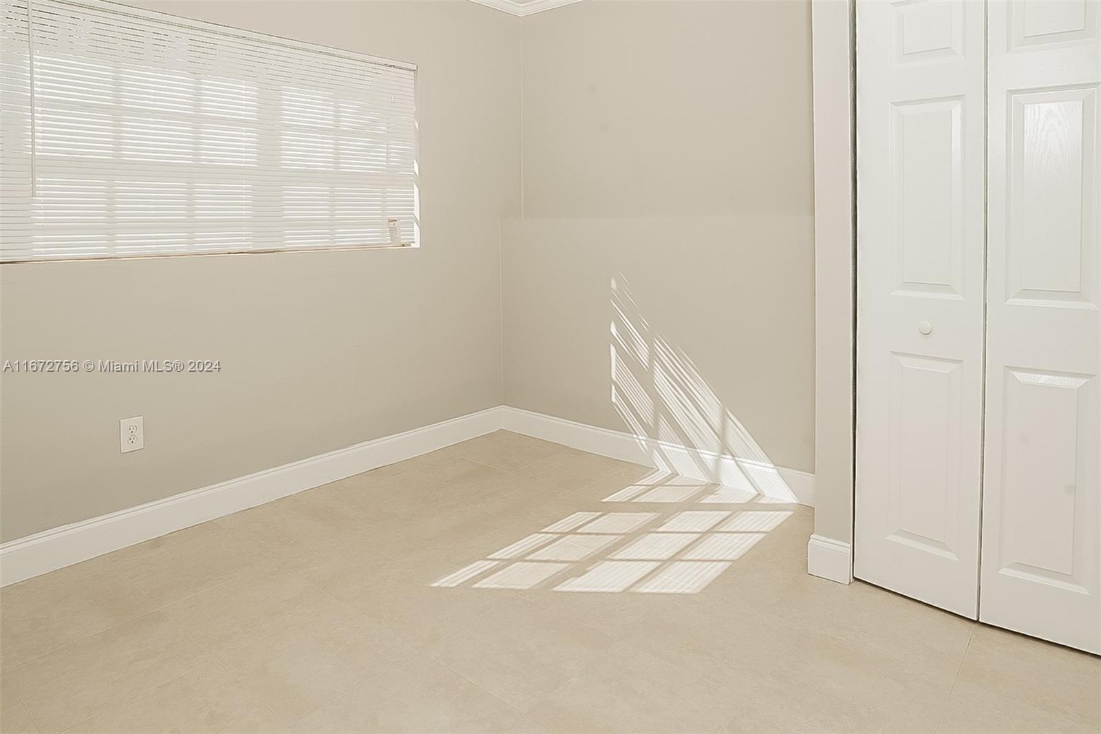 IVES ESTATES SEC 4 - Residential Lease