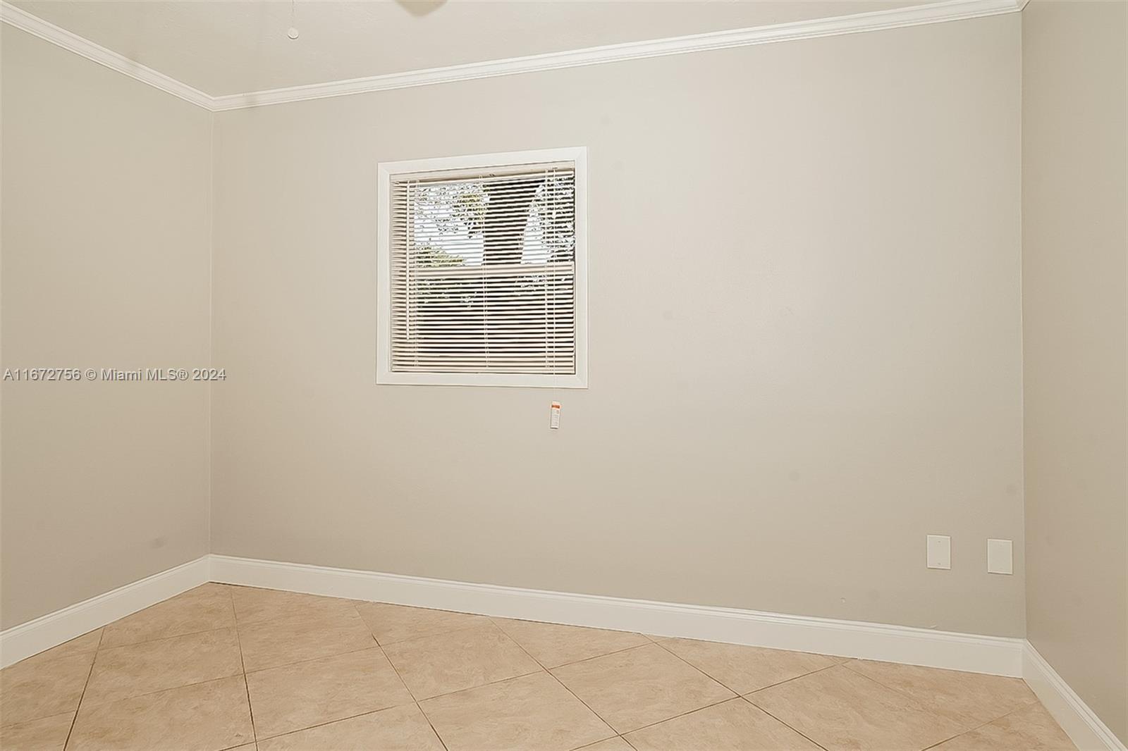 IVES ESTATES SEC 4 - Residential Lease