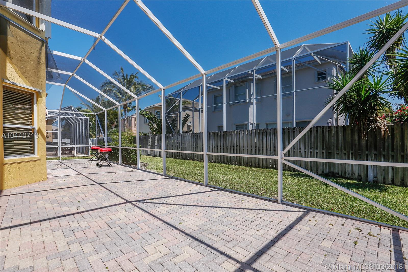 RIVIERA ISLES PORTOFIN0 - Residential