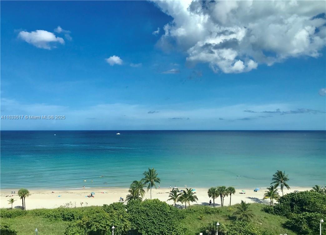 1201 S Ocean Dr 318S