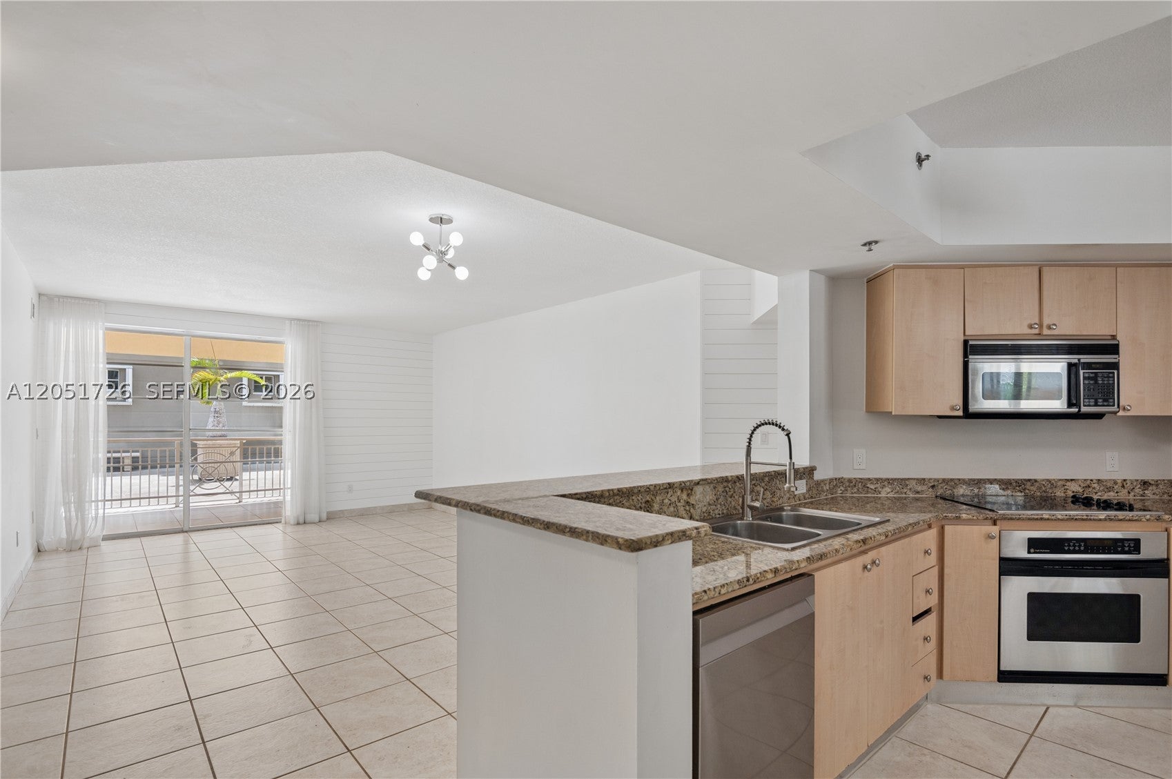 145 Jefferson Ave 417