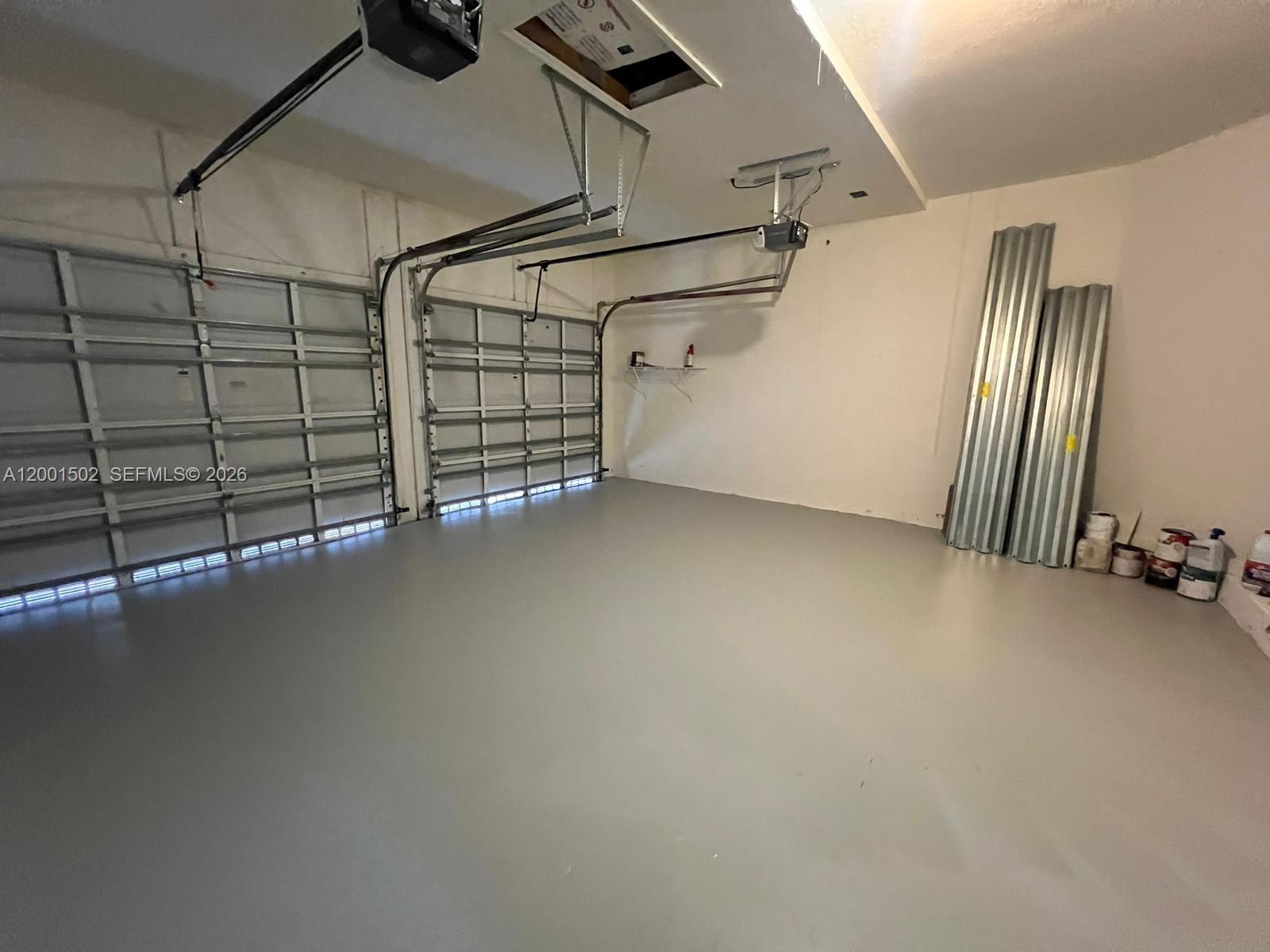 MILLER LAKE HOMES - Residential Lease