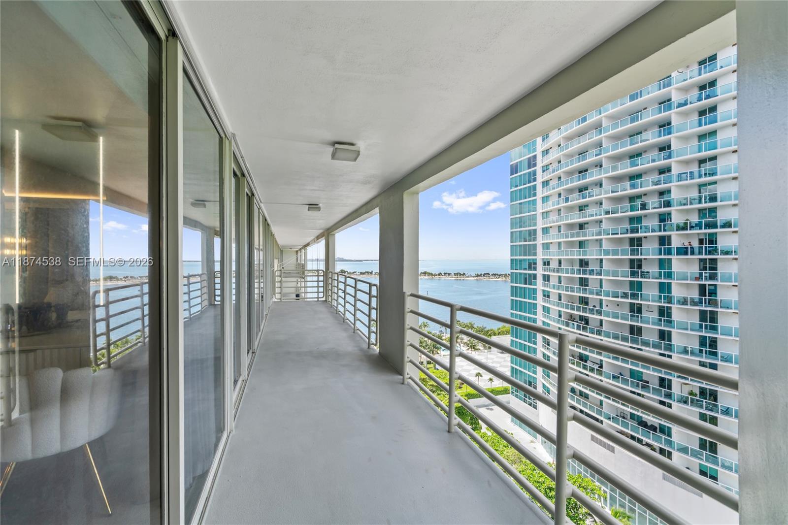 ATLANTIS ON BRICKELL COND - Residential