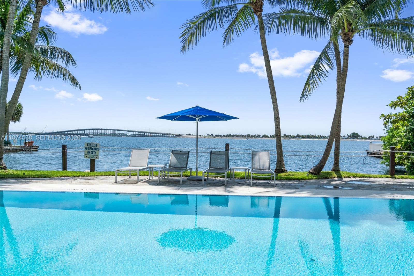 ATLANTIS ON BRICKELL COND - Residential