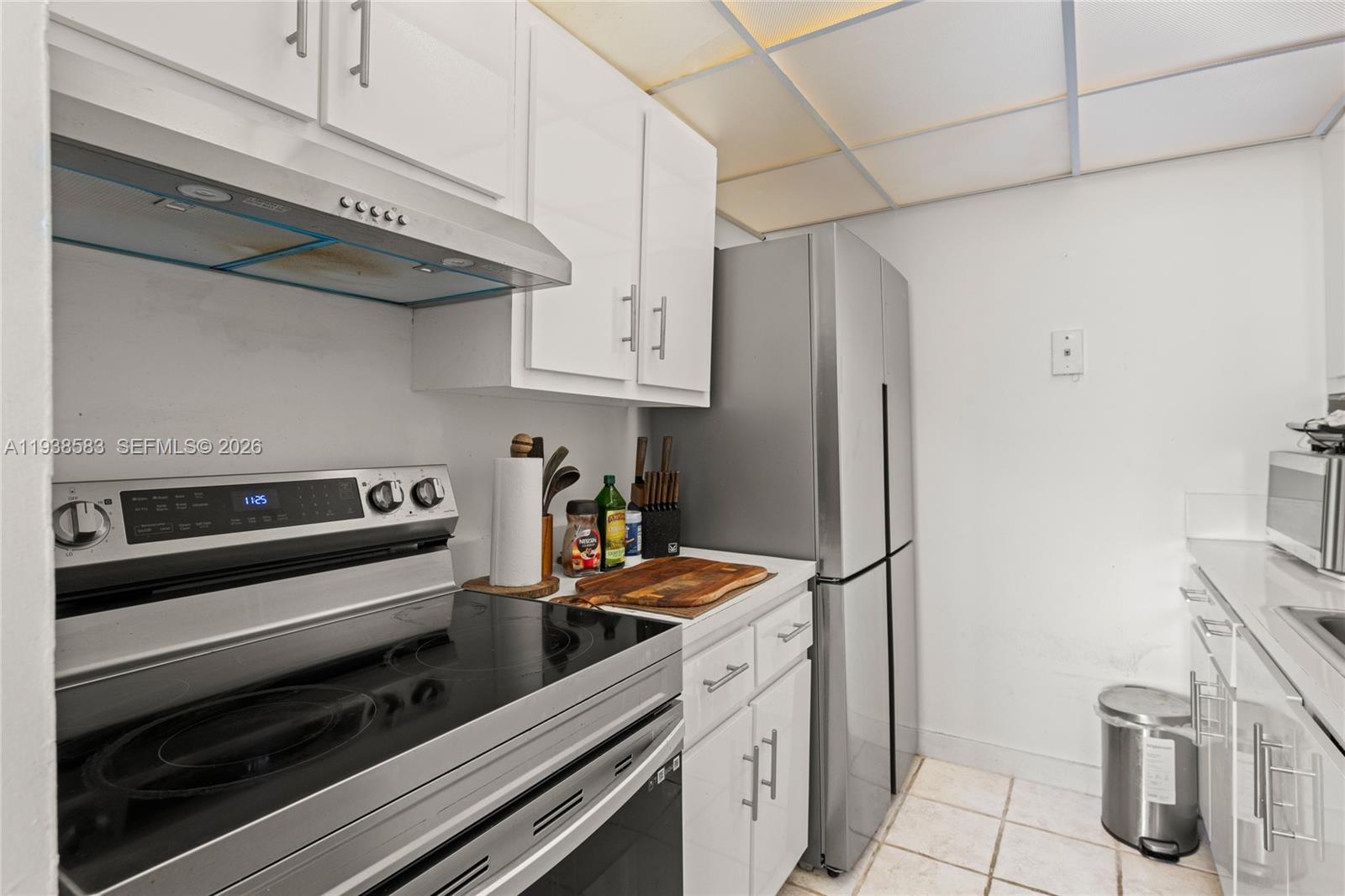 VECINO DEL MAR CONDO - Residential