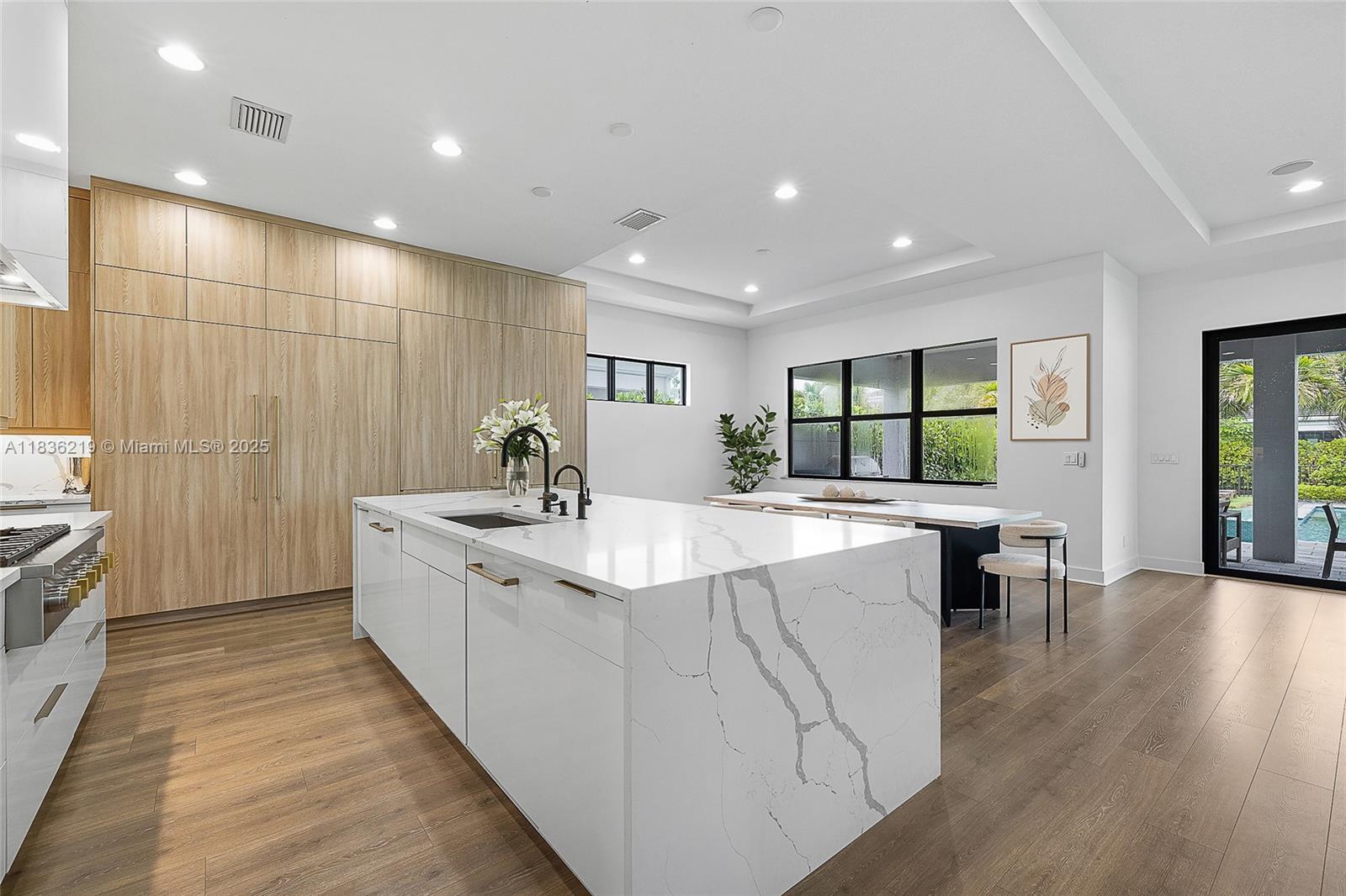 13467 Artisan Cir