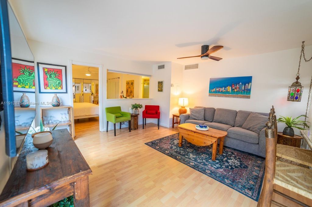 Photo of 1605 S Us Highway 1 #3D, Jupiter, FL 33477 (MLS # A11912875)