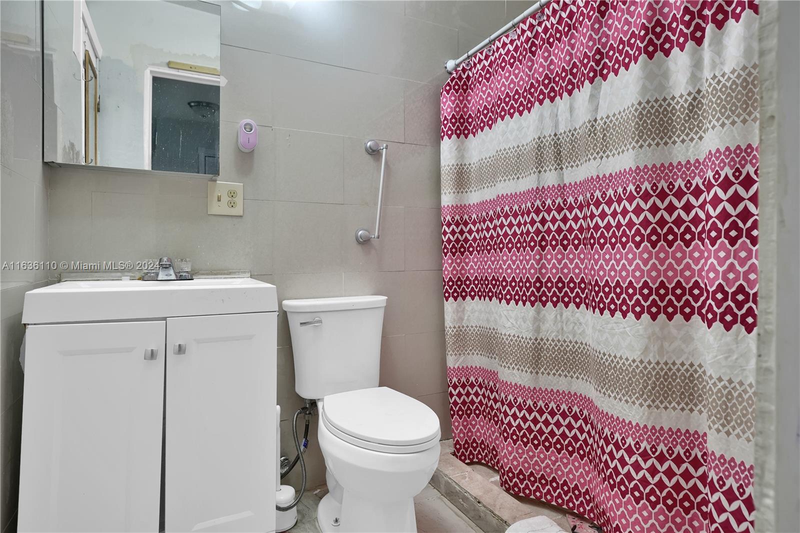 CORAL VILLAS REV - Residential