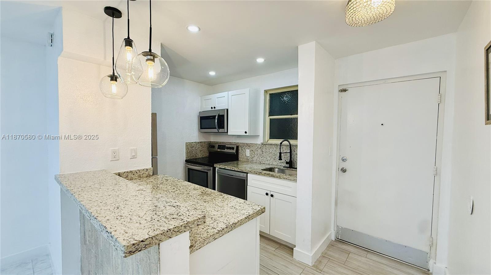 WENDOVER CONDO - Residential