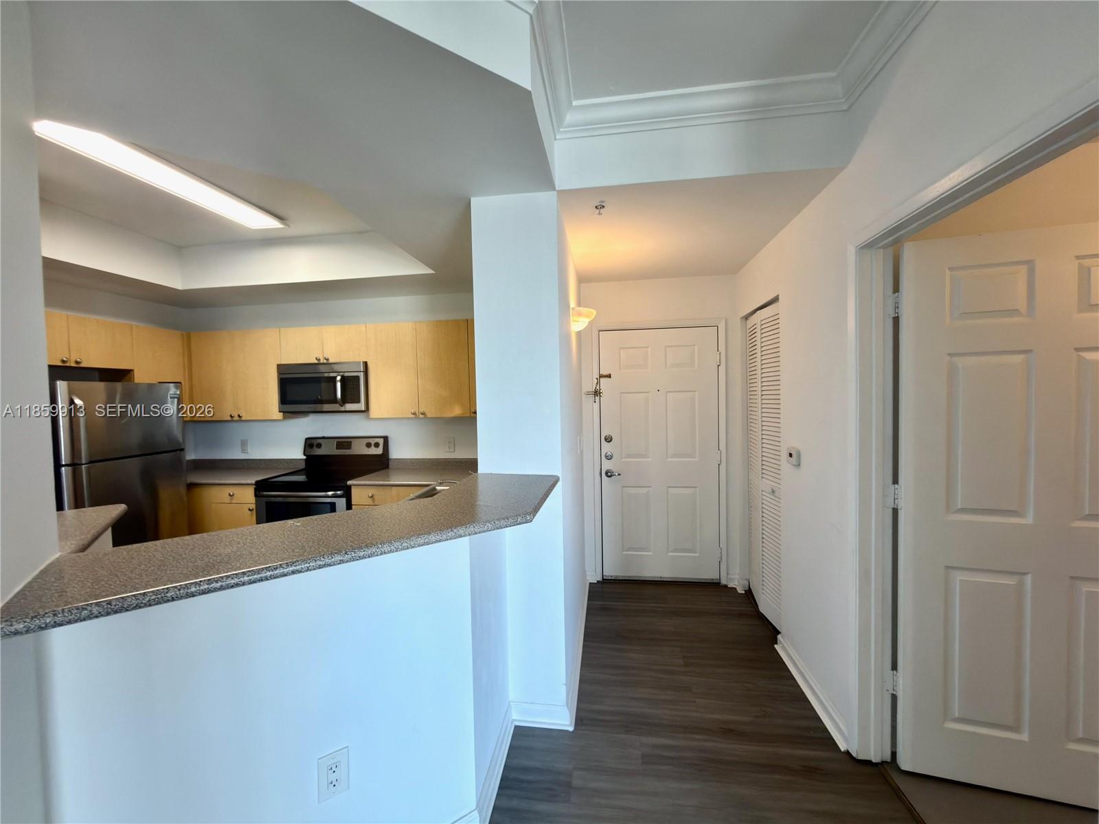 REGENT PARK CONDO - Residential