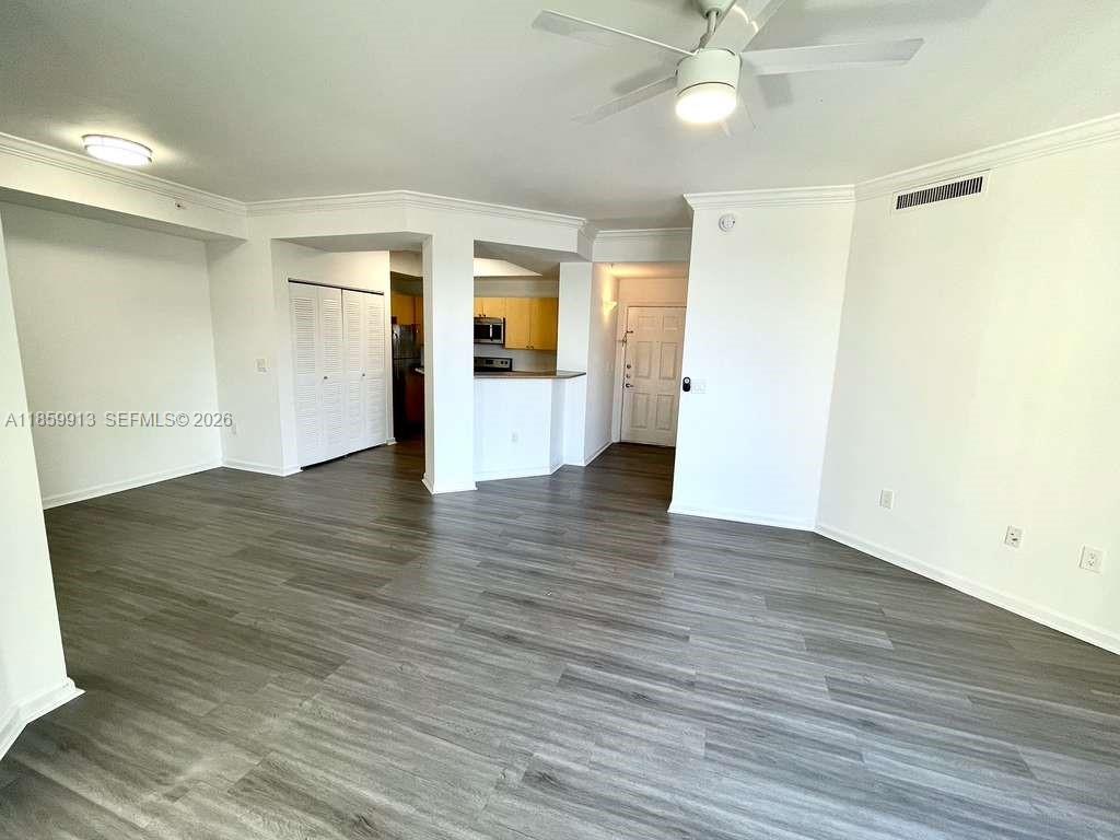 REGENT PARK CONDO - Residential