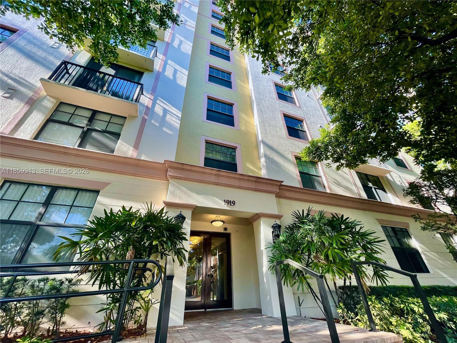 REGENT PARK CONDO - Residential