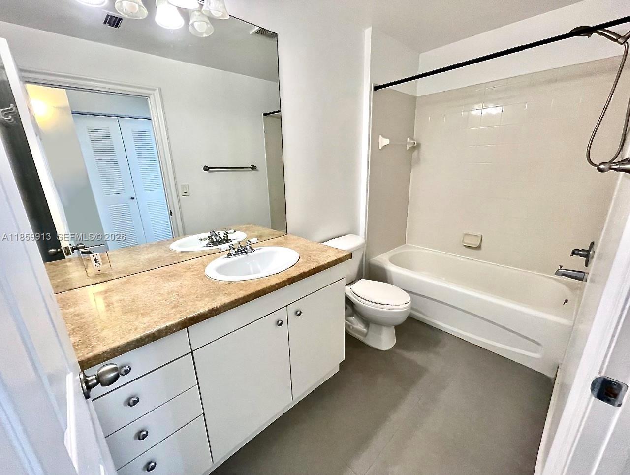 REGENT PARK CONDO - Residential