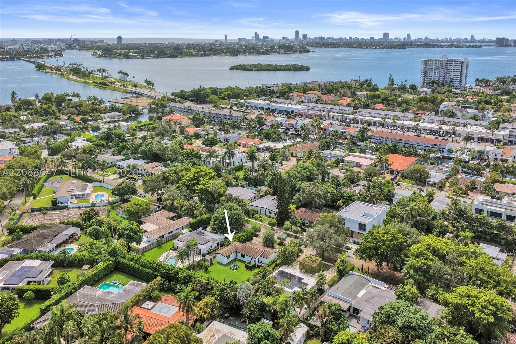 2105 Alamanda Dr 0