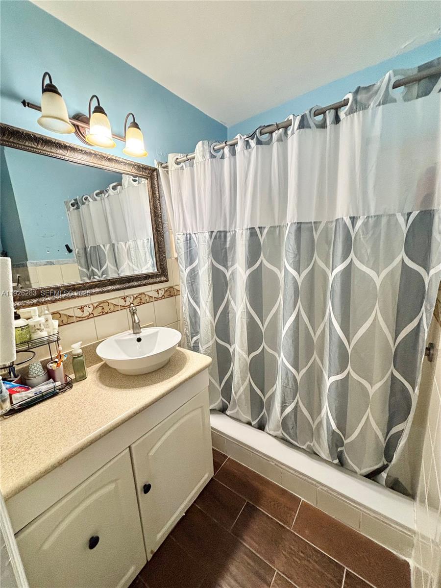 MIRAMAR SEC 5 - Residential