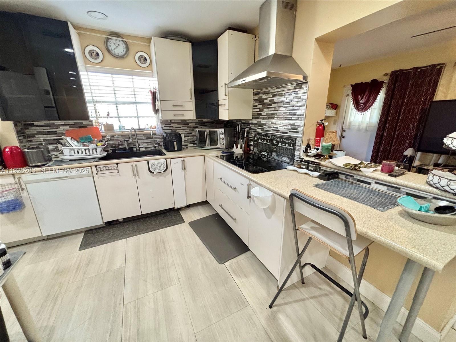 MIRAMAR SEC 5 - Residential