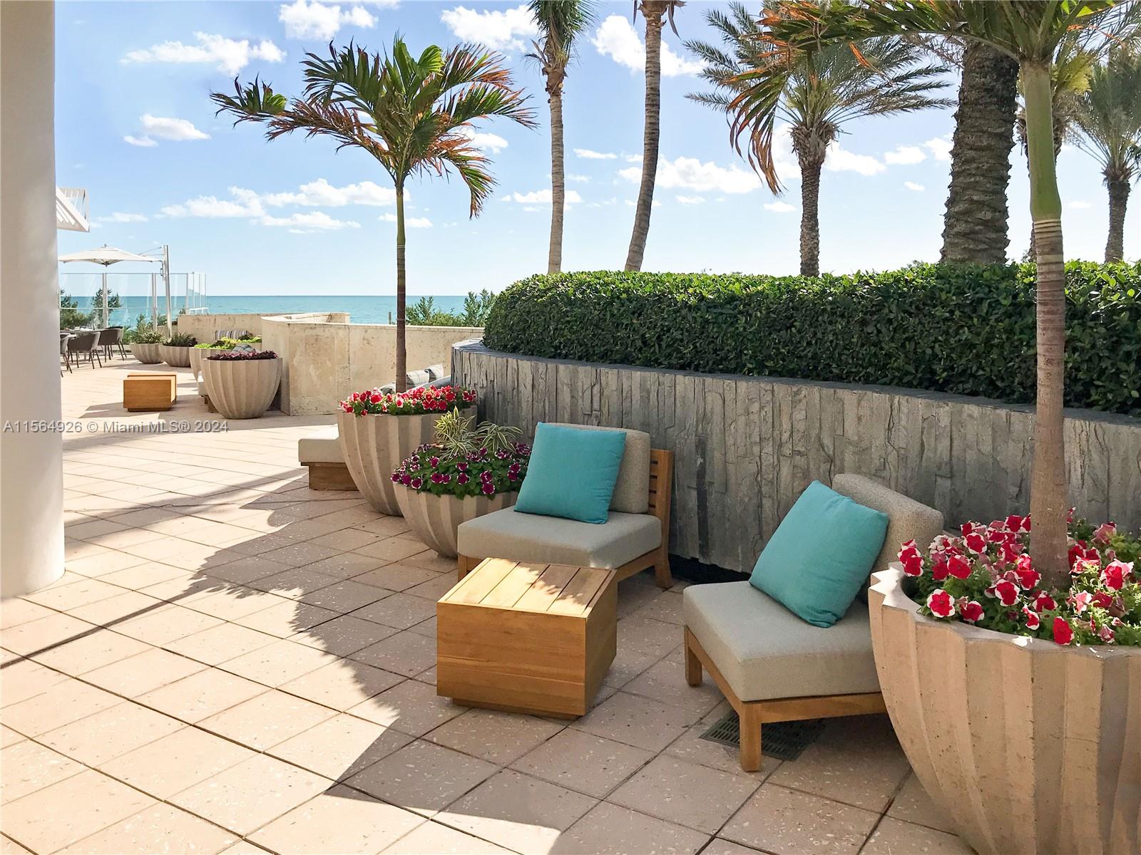 NORTH CARILLON BEACH - Residential