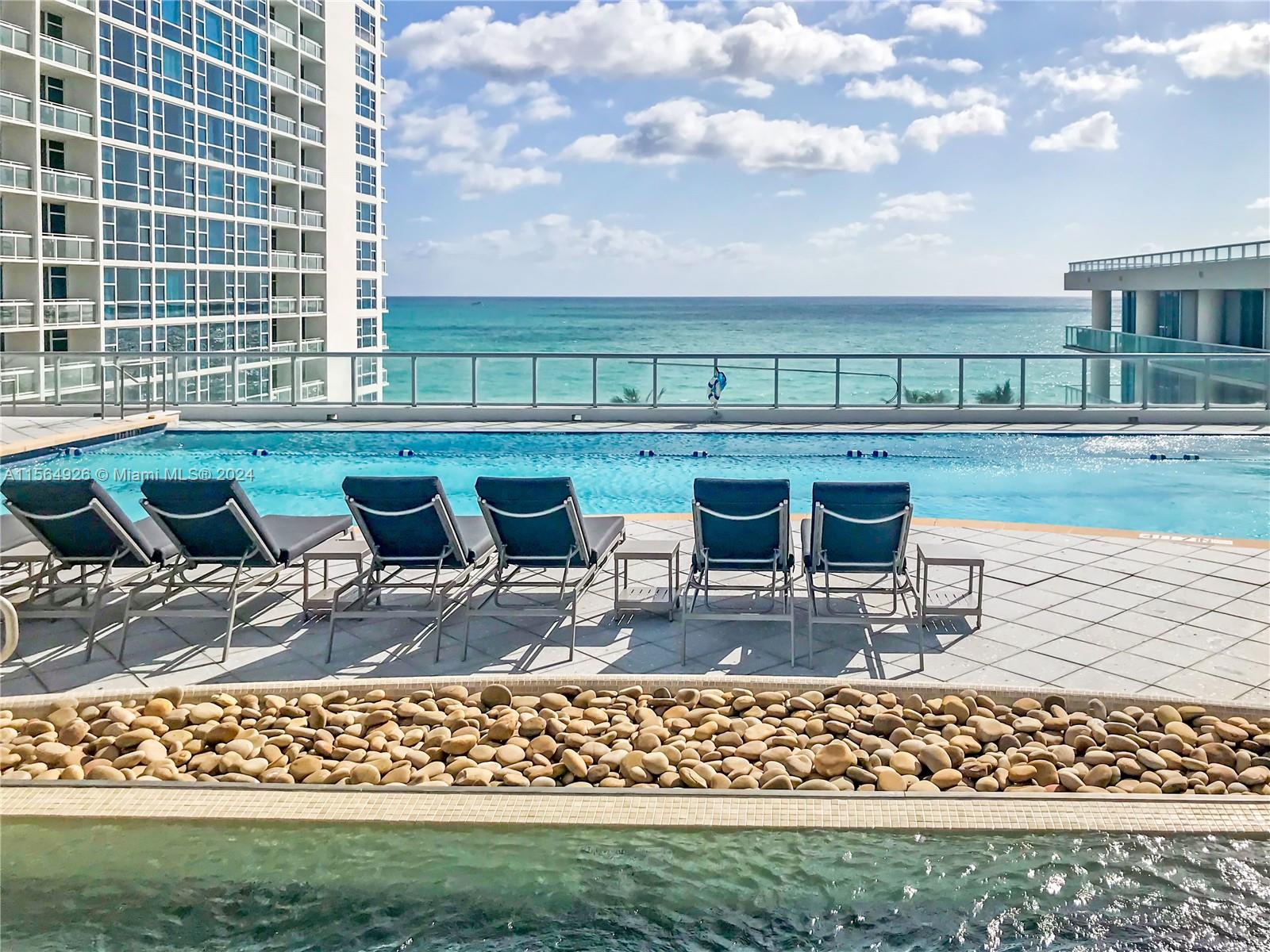 NORTH CARILLON BEACH - Residential