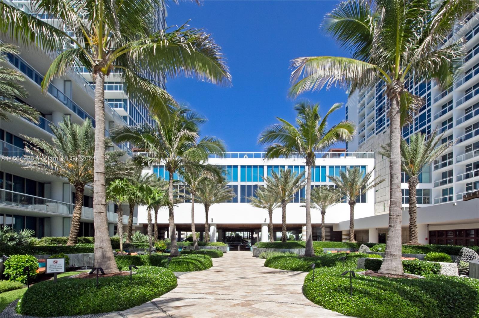 NORTH CARILLON BEACH - Residential