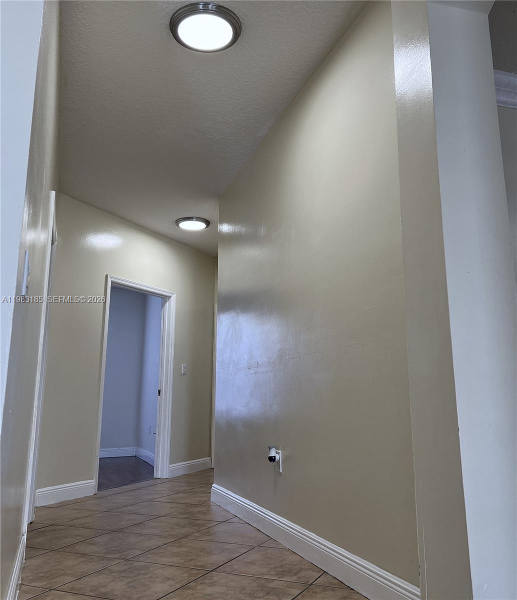 A D G SUB - Residential Lease