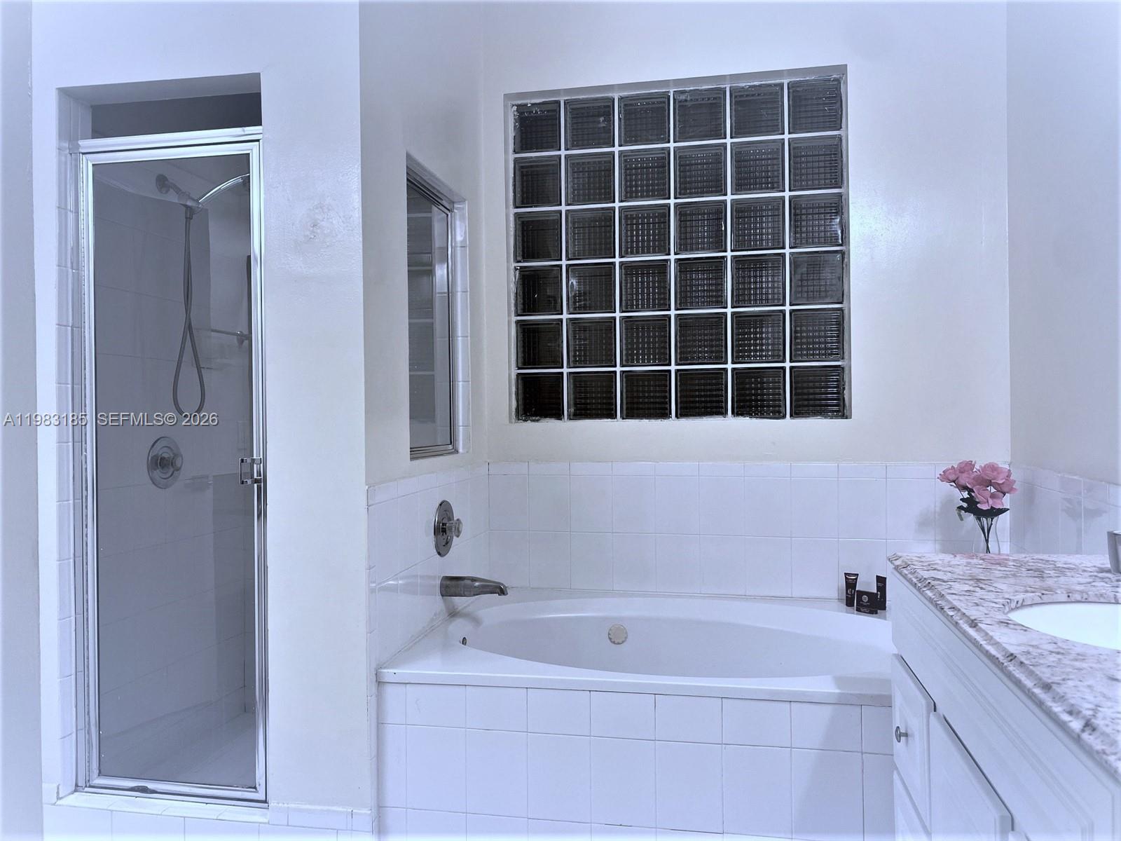 A D G SUB - Residential Lease