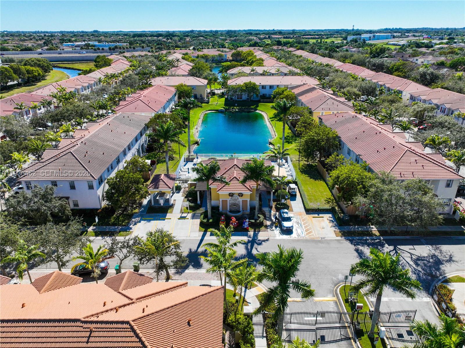 PORTOFINO VILLAS WEST - Residential