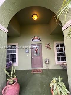 1025 SW Placetas Ave, Port St. Lucie, FL, 34953/$429,000 4 1025 SW Placetas Ave
