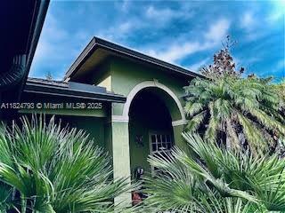 1025 SW Placetas Ave, Port St. Lucie, FL, 34953/$429,000 2 1025 SW Placetas Ave