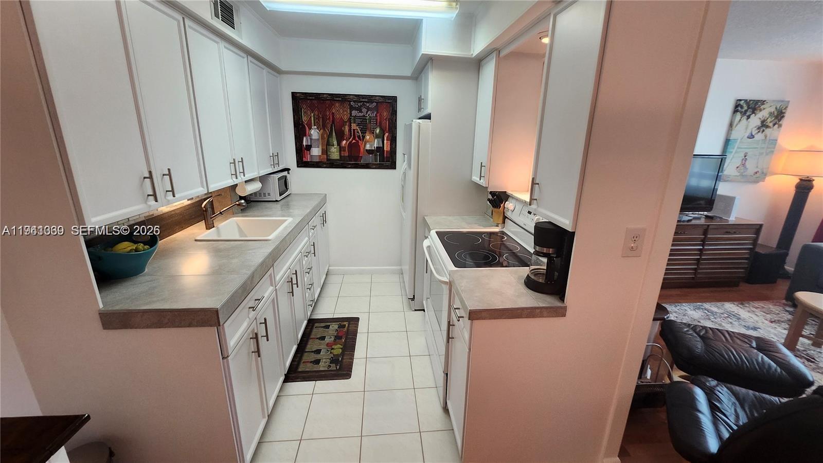 NEWPORT U CONDO - Residential