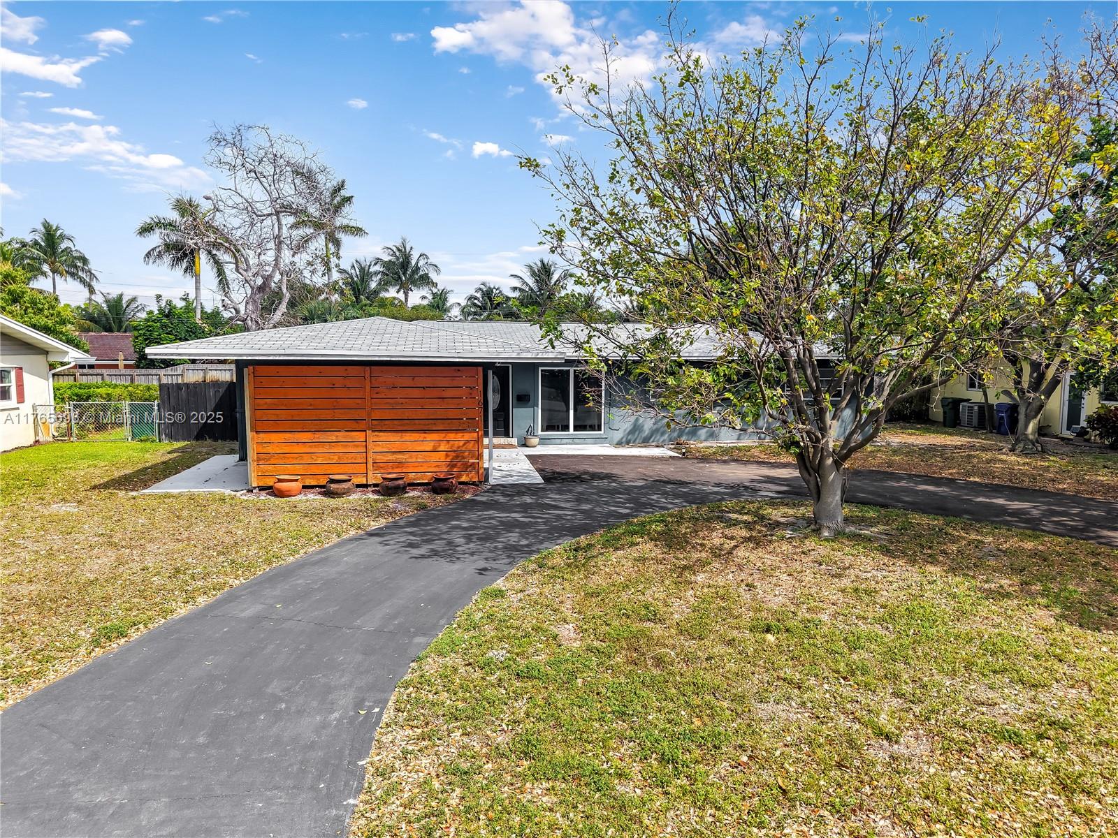 1671 NE 56th Ct