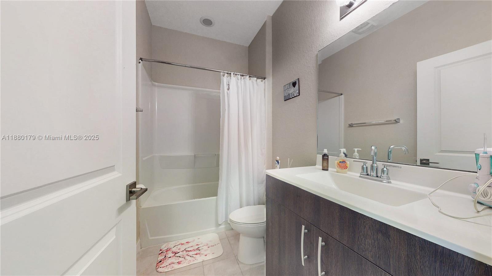 KEYS GARDEN - Residential