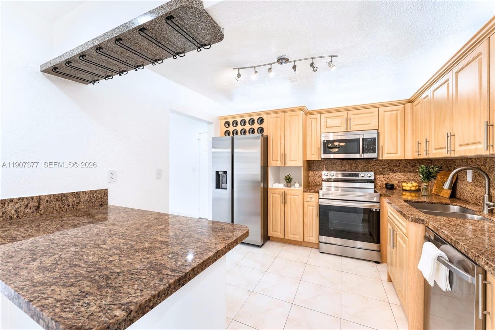 FAIRWAY ESTATES SEC 7 - Residential