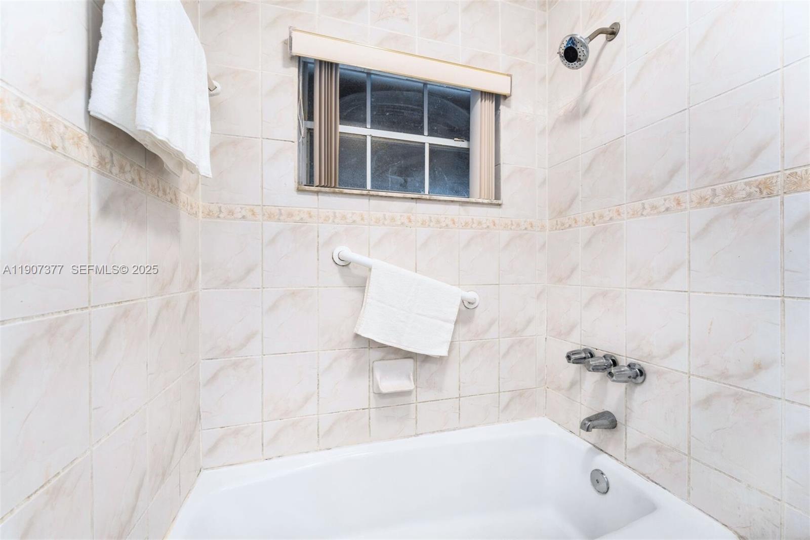 FAIRWAY ESTATES SEC 7 - Residential