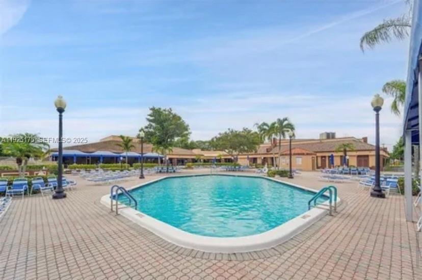 SUNRISE LAKES 97 CONDO - Residential