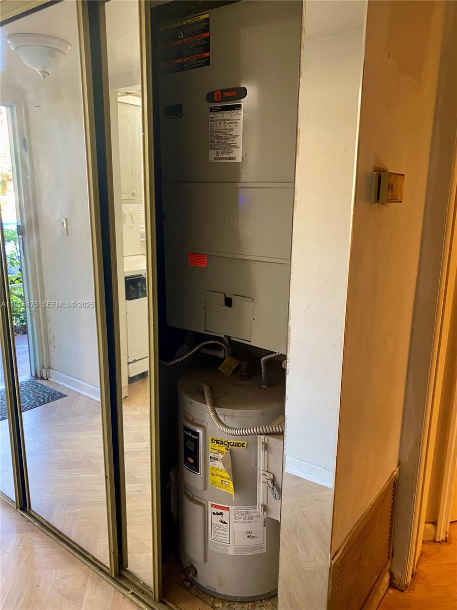 SUNRISE LAKES 97 CONDO - Residential