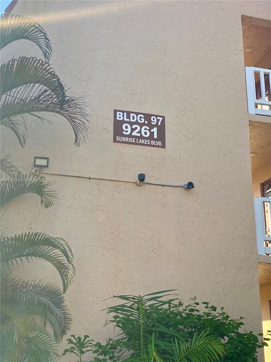 SUNRISE LAKES 97 CONDO - Residential