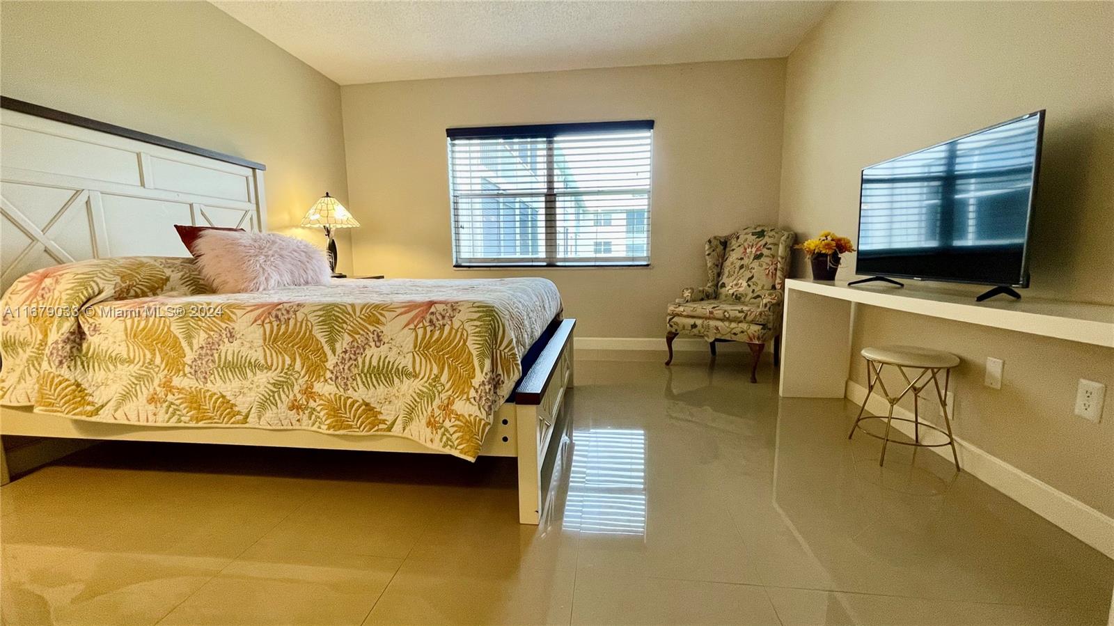 SANDALFOOT SOUTH THREE CO - Residential