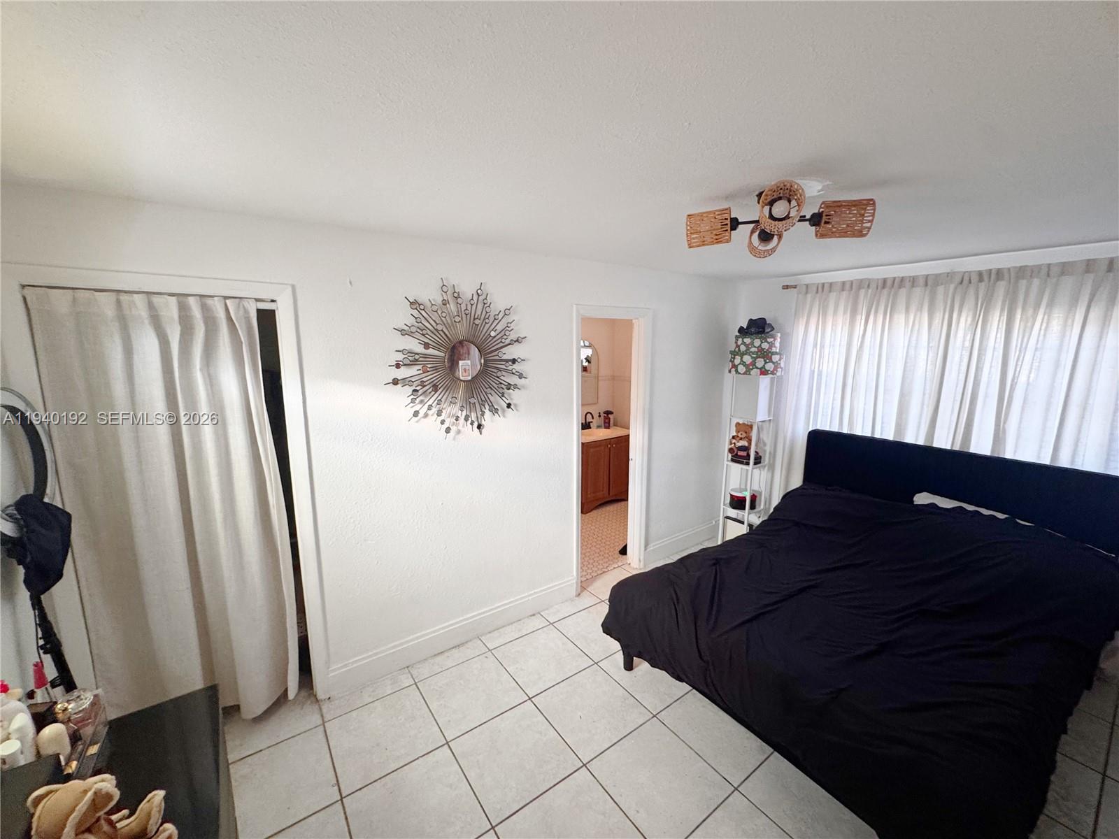 195 NW 135th St 0