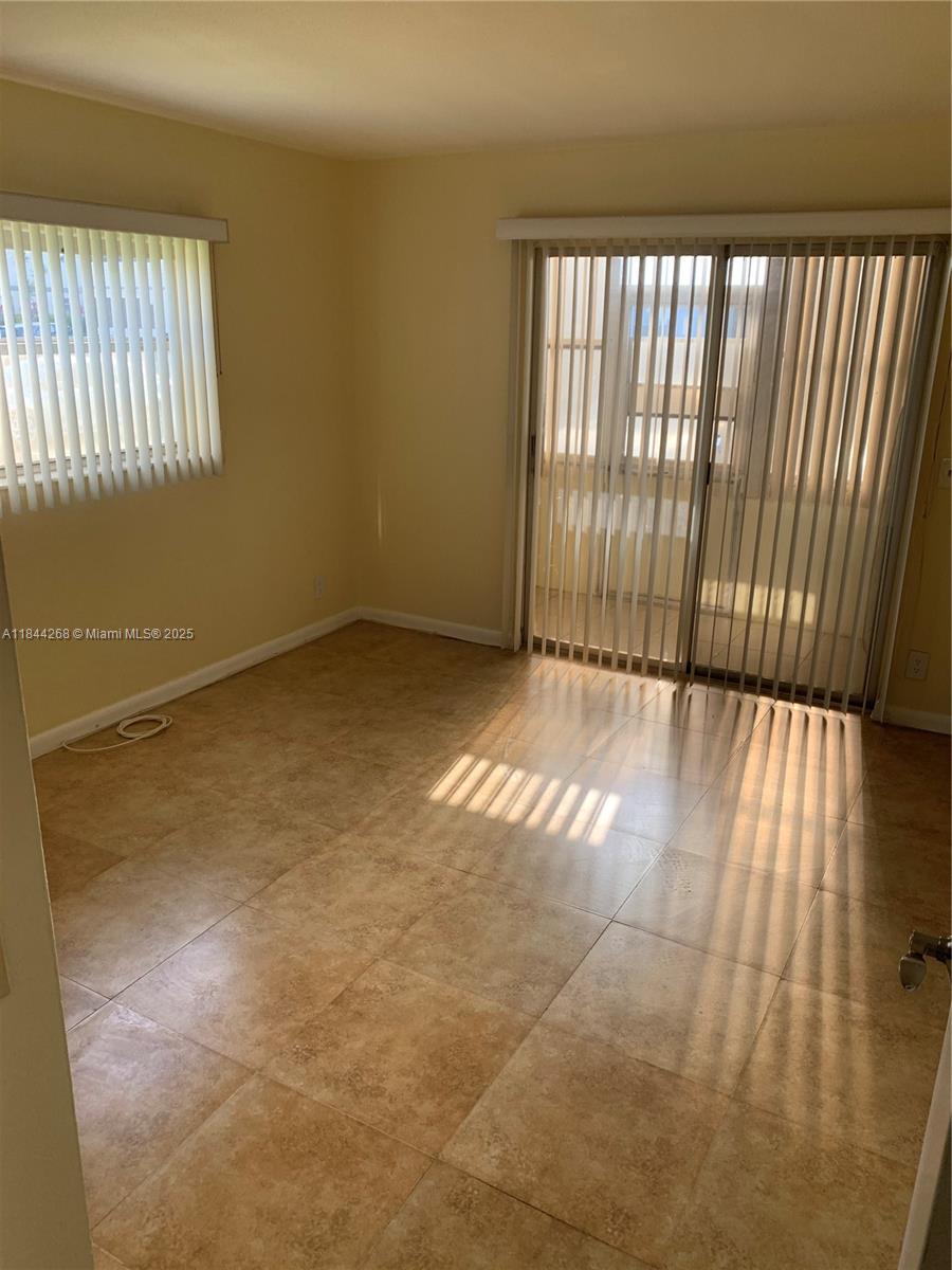 KINGS POINT MONACO CONDOS - Residential Lease