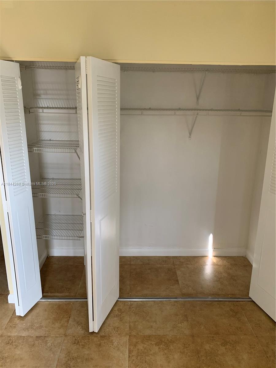 KINGS POINT MONACO CONDOS - Residential Lease
