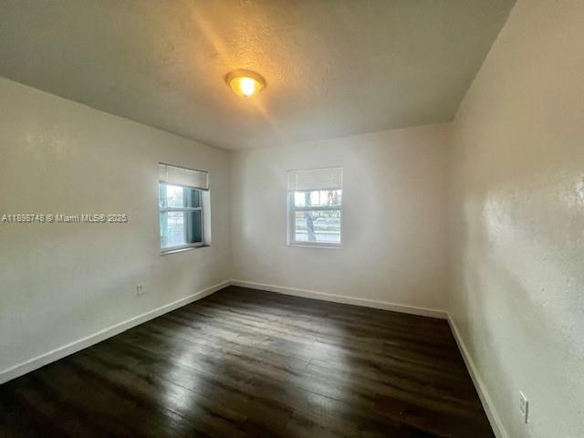 IRONS MANOR 2ND ADDN - Residential Lease