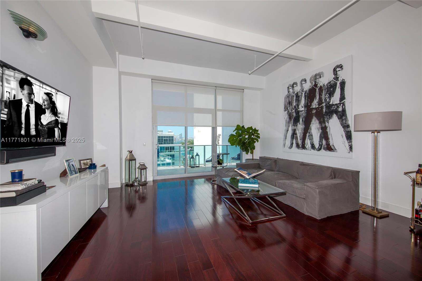 Rental Property at 201 Aqua Ave 1004, Miami Beach, Miami-Dade County, Florida - Bedrooms: 2 
Bathrooms: 3  - $7,200 MO.