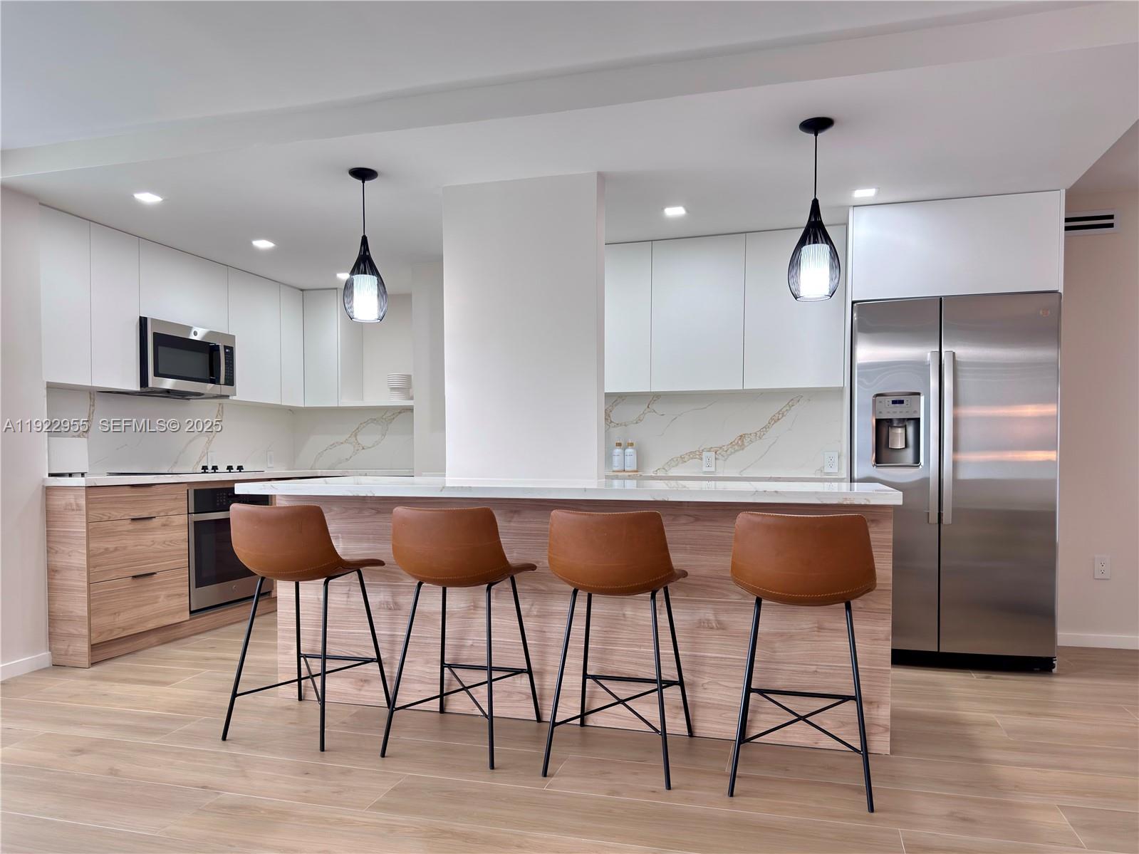 BAL HARBOUR RES SEC - Residential